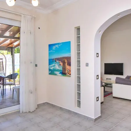 Kayakoey 3 Bedroom Secluded With Private Pool Hot Tub Villa