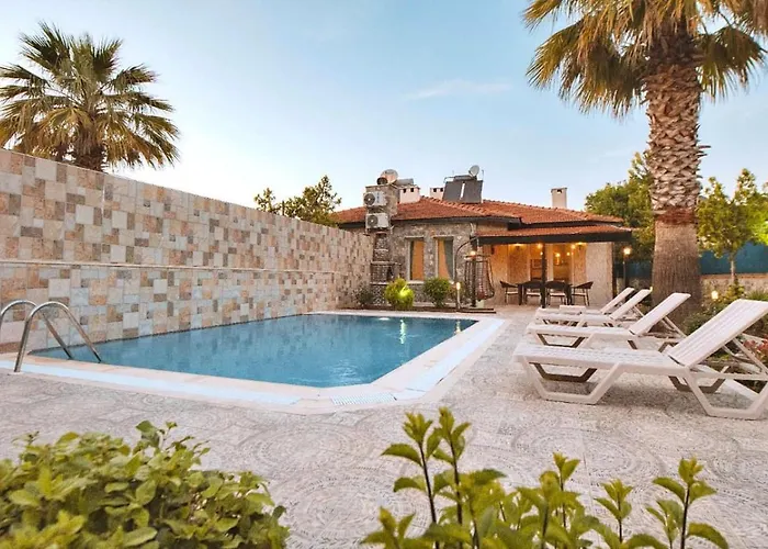 Kayakoey 3 Bedroom Secluded With Private Pool Hot Tub 别墅