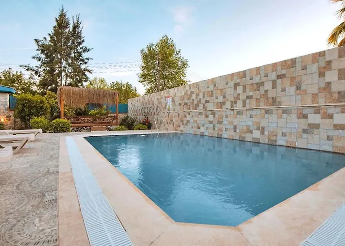 Kayakoey 3 Bedroom Secluded With Private Pool Hot Tub * 费特希耶