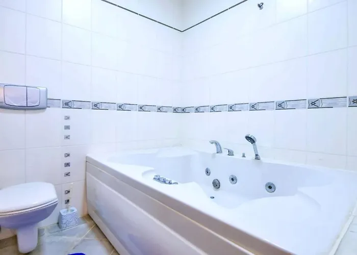 别墅 Kayakoey 3 Bedroom Secluded With Private Pool Hot Tub *