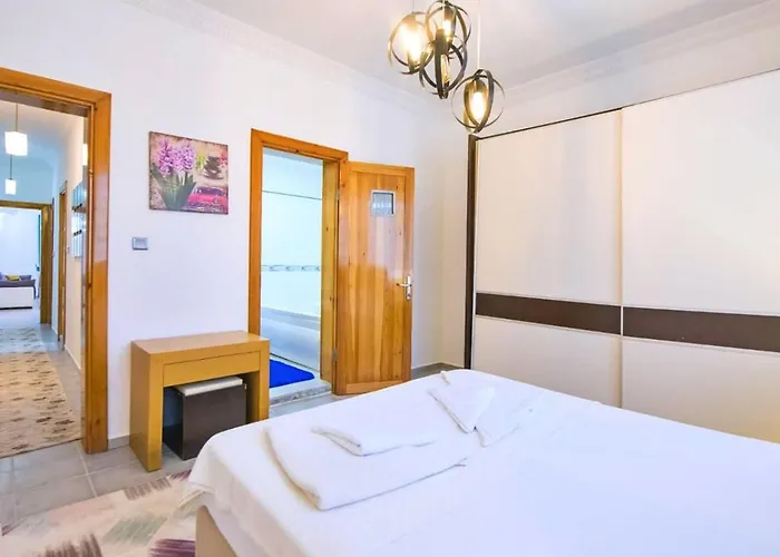 Kayakoey 3 Bedroom Secluded With Private Pool Hot Tub 别墅 费特希耶