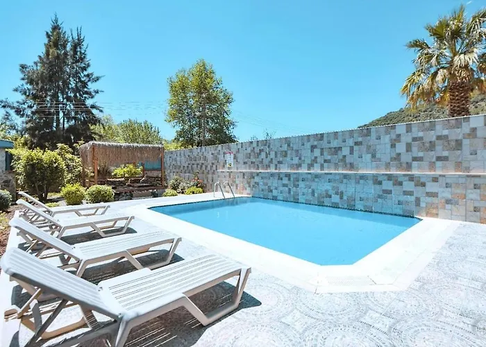 Kayakoey 3 Bedroom Secluded With Private Pool Hot Tub 费特希耶